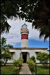 002- Sainte Suzanne.JPG