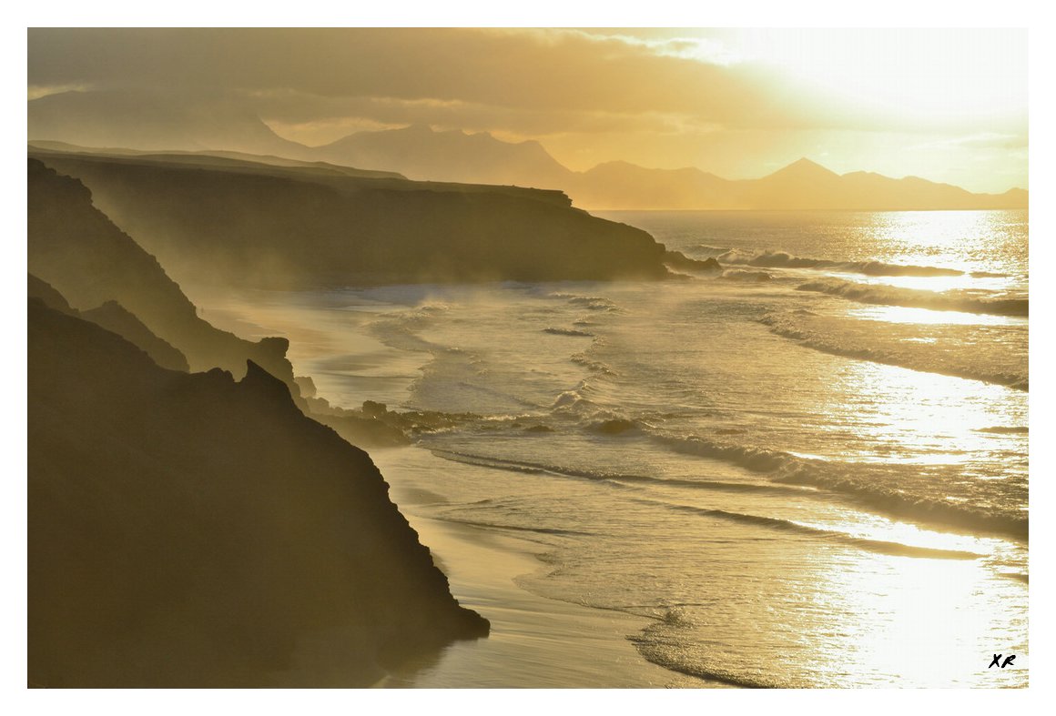 148-La Pared.jpg